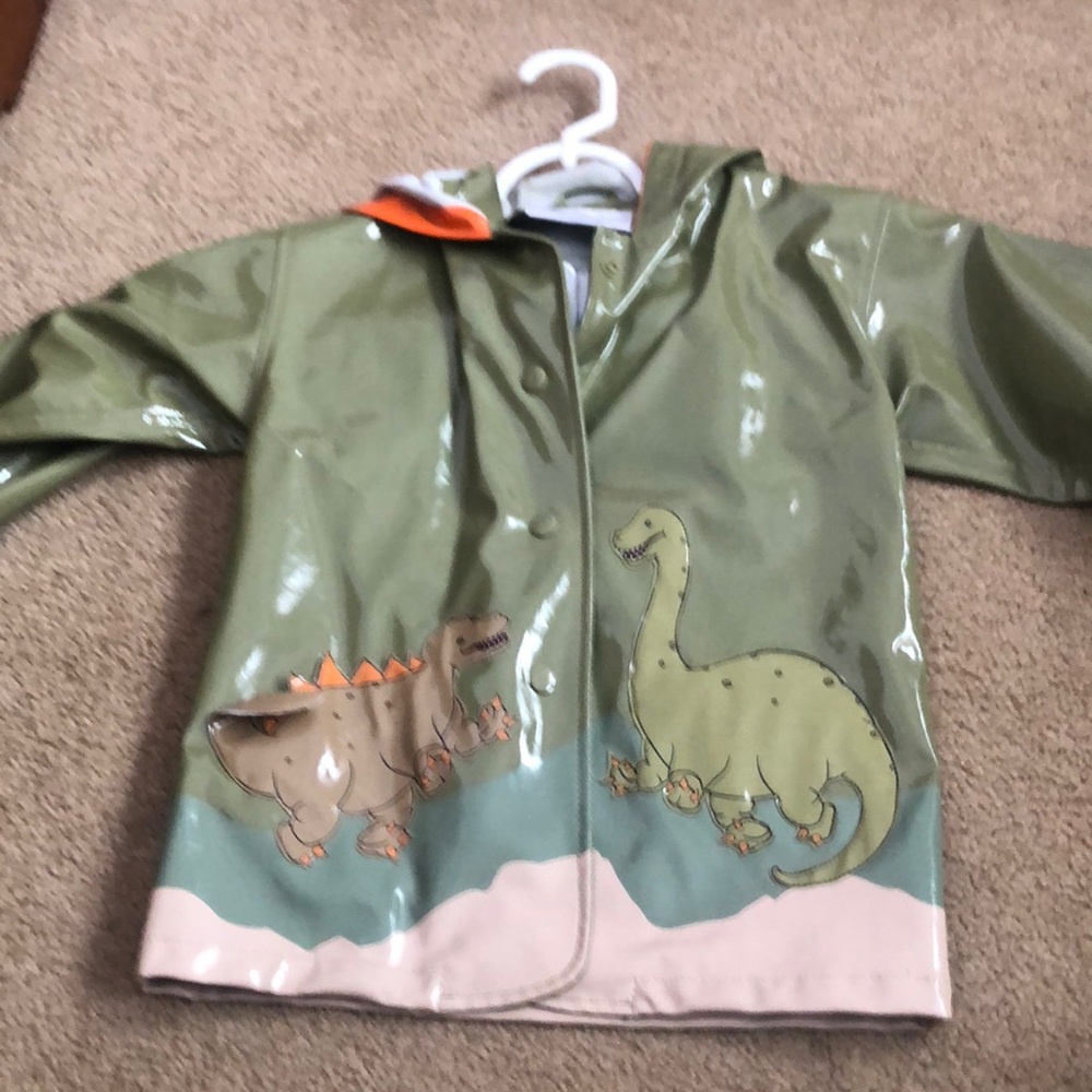 Kidorable size 3 toddler rain jacket